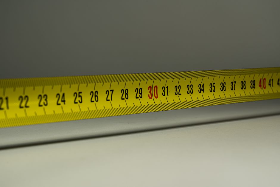 minimum bathroom dimensions UK