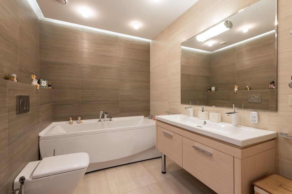 registered electrician bathroom lighting